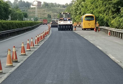 公司交綠分公司承建達(dá)陜高速公路路面小修工程試驗段順利完成