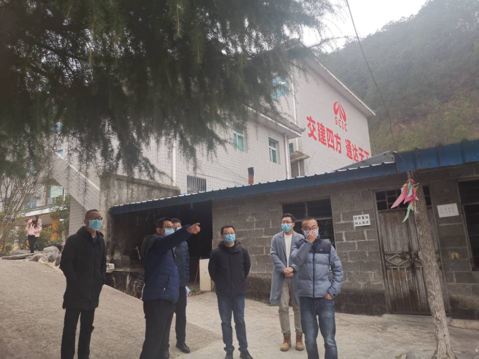 公司黨委委員、工會(huì)主席鄭植赴德會(huì)高速TJ1項(xiàng)目調(diào)研指導(dǎo)防疫及復(fù)工工作