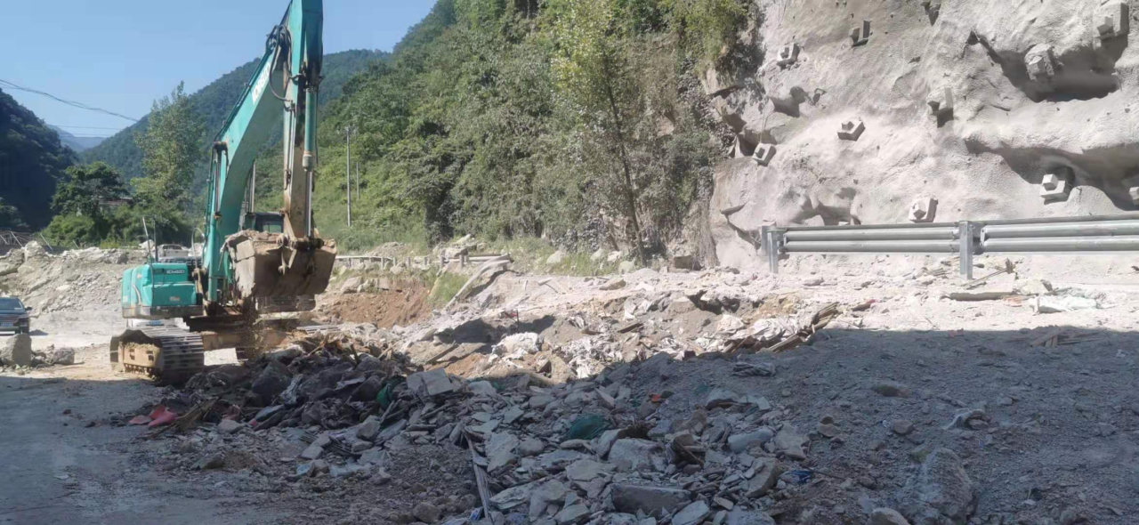 雅西高速公路姚河壩邊坡處治專(zhuān)項(xiàng)工程順利完工
