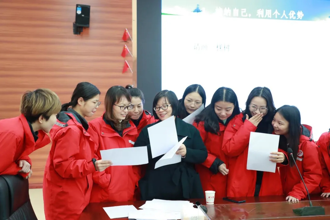 暖心關(guān)愛 | 心靈驛站進項目   守護一線建設(shè)者