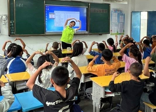 他們是筑路人，也是筑夢人