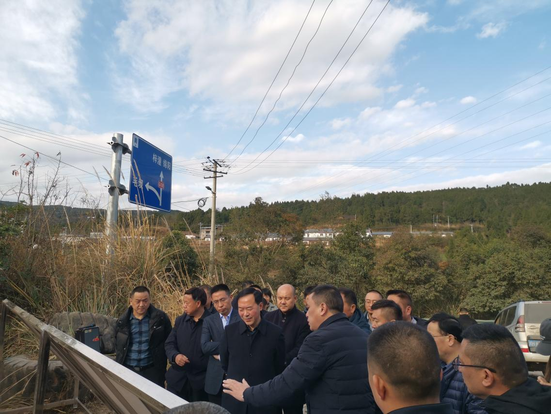 廣元市人民政府副市長(zhǎng)、黨組成員伍榮華調(diào)研廣綿擴(kuò)容項(xiàng)目
