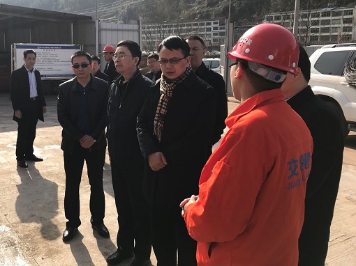 四川省旅發(fā)委黨組書記胡斌赴公司市政分公司承建達陜高速百里峽項目調(diào)研指導(dǎo)工作并慰問一線員工